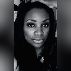 Meet your Posher, Charli